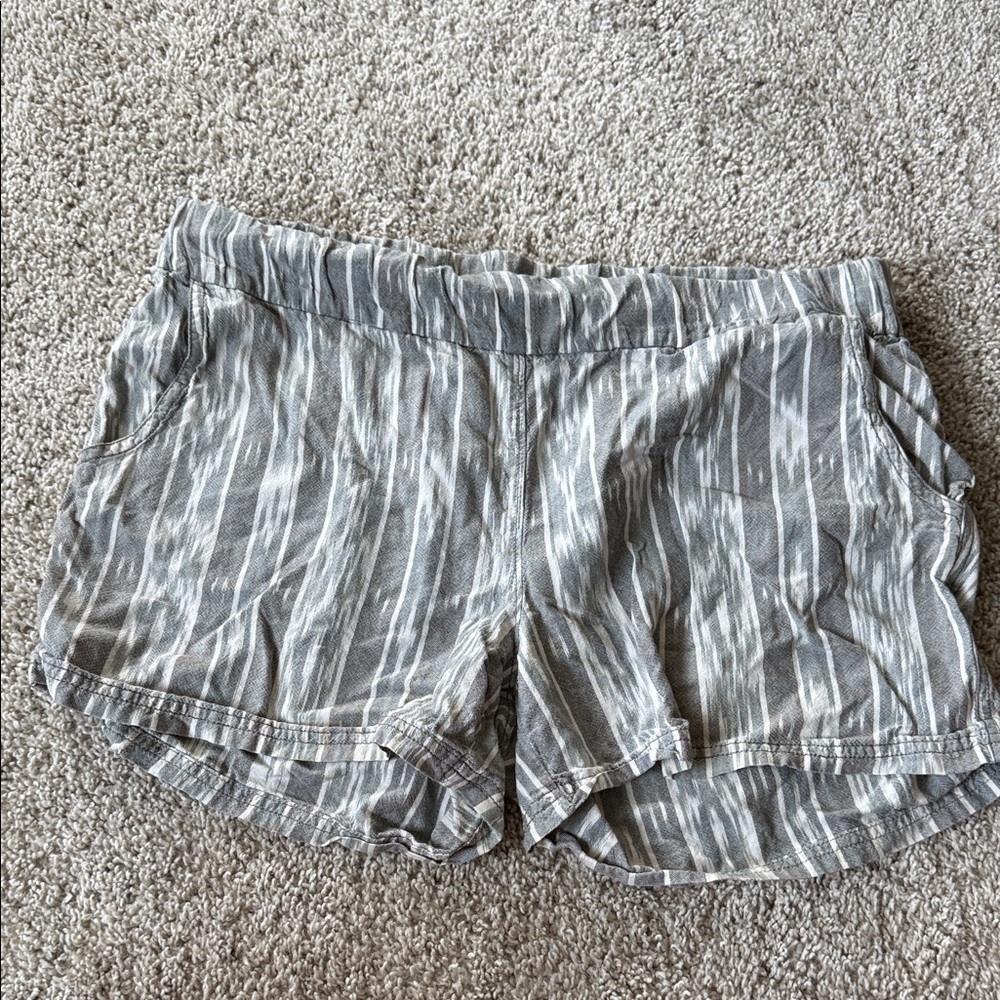 Prana Gray Green Striped Women Shorts L